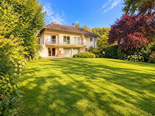 Einfamilienhaus zum Kauf 1.150.000 € 7 Zimmer 236 m² 891 m² Grundstück Offenbach am Main Offenbach am Main 63071