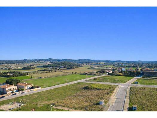 Acker-/Waldstück zum Kauf 416.260 € 8 Març 12 Mont-ras 17253