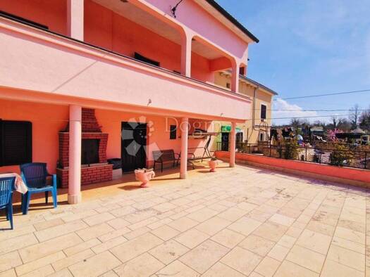 Mehrfamilienhaus zum Kauf 399.000 € 9 Zimmer 266 m² Štokovci, Svetvinčenat Svetvinčenat 52342