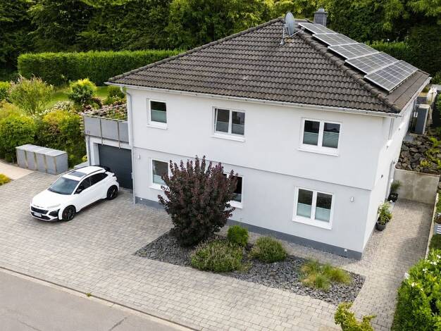 Einfamilienhaus zum Kauf 695.000 € 5,5 Zimmer 167 m² 1.166 m² Grundstück Much Much 53804