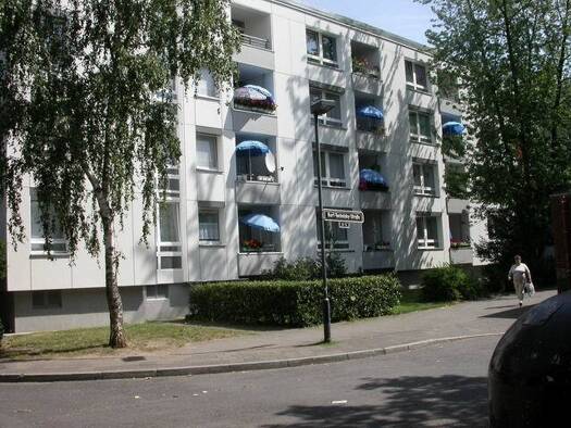 Wohnung zur Miete 749 € 2,5 Zimmer 67,4 m² 1. Geschoss Kurt-Tucholsky-Straße 5 Garath Düsseldorf 40595