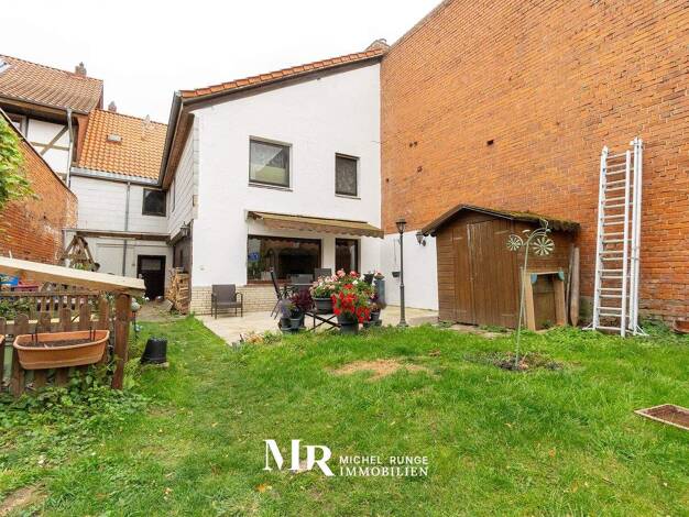 Reihenmittelhaus zum Kauf provisionsfrei 310.000 € 7 Zimmer 195,8 m² 290 m² Grundstück Pattensen 30982