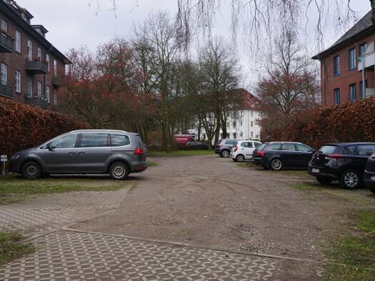 Außenstellplatz zur Miete 30 € Adolf-Ehrtmann-Straße 1 St. Gertrud Lübeck 23564