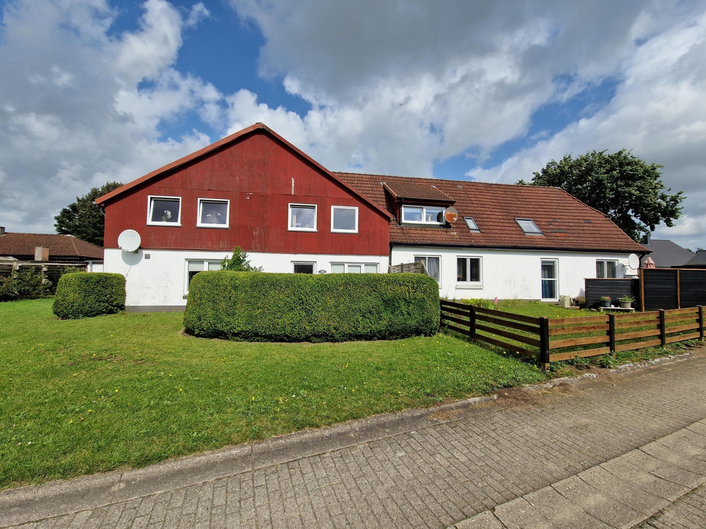 Mehrfamilienhaus zum Kauf als Kapitalanlage geeignet 549.000 € 13,5 Zimmer 417 m²<br/>Wohnfläche 1.174 m²<br/>Grundstück Timmersiek Handewitt 24983