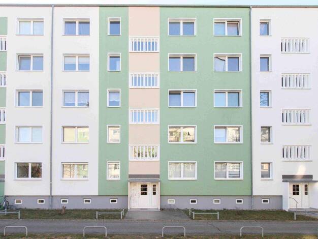 Wohnung zum Kauf 60.000 € 2 Zimmer 42,5 m² 4. Geschoss Lankow Schwerin 19057