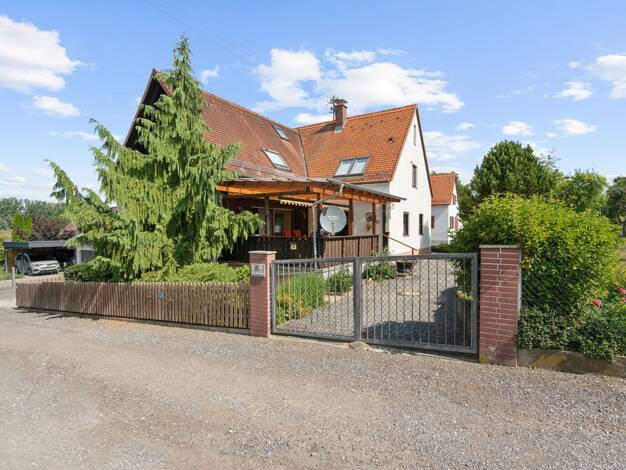 Mehrfamilienhaus zum Kauf 756.000 € 6 Zimmer 245 m² 1.020 m² Grundstück frei ab 01.10.2025 Augsburg 86199