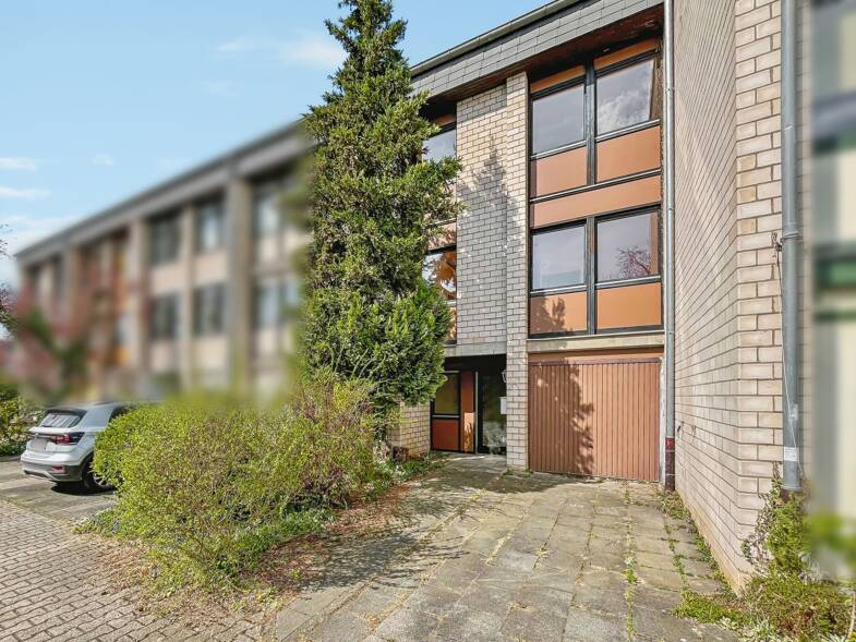 Reihenmittelhaus zum Kauf 445.000 € 6 Zimmer 151,4 m² 220 m² Grundstück Auerberg Bonn 53117