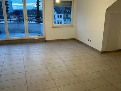 Wohnung zur Miete 1.350 € 3 Zimmer 98 m² Geschoss 4/4 frei ab sofort Siegburg 53721