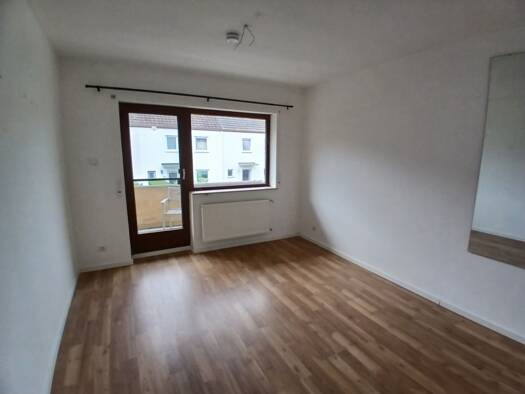 WG-Zimmer zur Miete 475 € 15,4 m² Geschoss 1/3 frei ab sofort Falkenstraße 47 Bubenreuth 91088