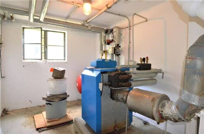 Property thumbnail 12