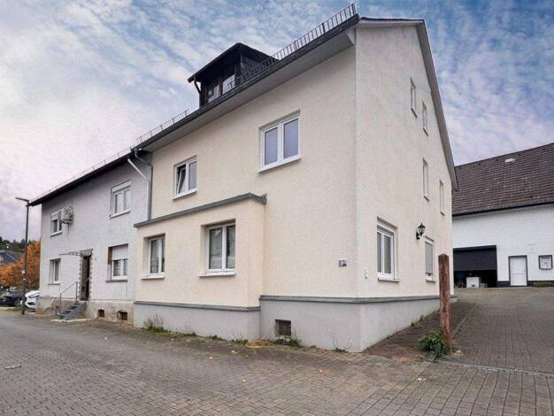 Einfamilienhaus zum Kauf 220.000 € 4 Zimmer 131,6 m² 133 m² Grundstück Hasselbach Weilrod 61276