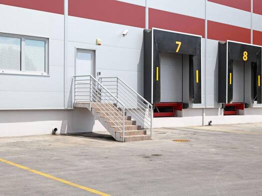 Lagerhalle zur Miete provisionsfrei 9.500 m² Lagerfläche Gaismannshof Nürnberg 90431