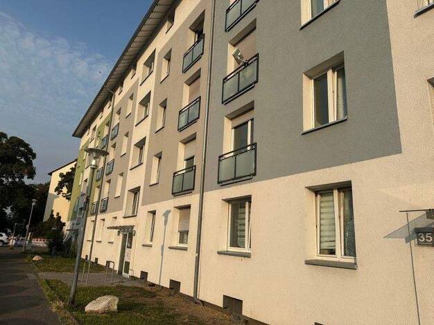 Wohnung zur Miete 647 € 2 Zimmer 58,4 m² 2. Geschoss frei ab 21.03.2026 Fontanestr. 33 Süd Ludwigshafen 67061