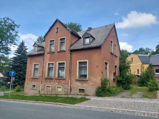 Haus zum Kauf 490 m² Grundstück August-Bebel-Straße 177 Beierfeld Grünhain-Beierfeld 08344
