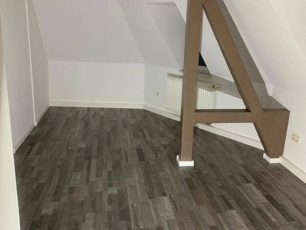 Wohnung zur Miete 395 € 3 Zimmer 75 m² 3. Geschoss Werdau Werdau 08412