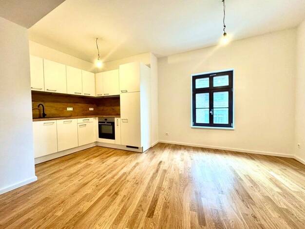 Wohnung zur Miete 833 € 2 Zimmer 69,1 m² Moritzkirchhof 1 Innenstadt Mitte 06108