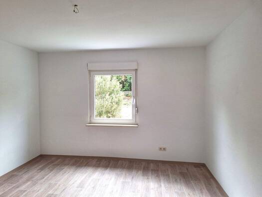 Wohnung zur Miete 330 € 2 Zimmer 51 m² 1. Geschoss frei ab 01.05.2026 Blumenstraße 15 Ansbach 91522