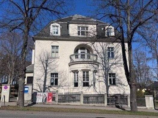 Bürogebäude zum Kauf 449.000 € 10 Zimmer Auerbach 08209