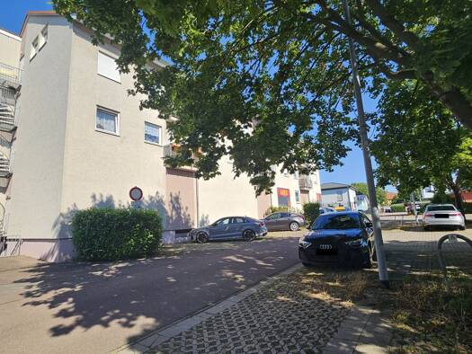 Wohnung zum Kauf als Kapitalanlage geeignet 70.000 € 2 Zimmer 55,5 m² Goethestraße (Merseburg) 25 Merseburg Merseburg 06217