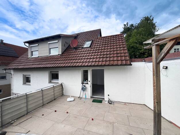 Einfamilienhaus zum Kauf 250.000 € 7 Zimmer 147,5 m² 305 m² Grundstück Öhringen / Michelbach am Wald 74613