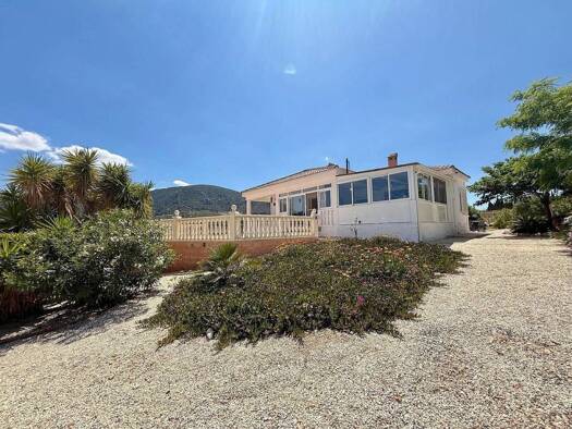 Chalet zum Kauf 364.995 € 4 Zimmer 165 m² 10.995 m² Grundstück la Romana 03669