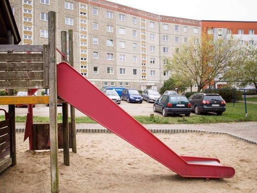 Wohnung zur Miete 586 € 6 Zimmer 124,3 m² 6. Geschoss Reitbahnweg 23 Reitbahnviertel Neubrandenburg 17034