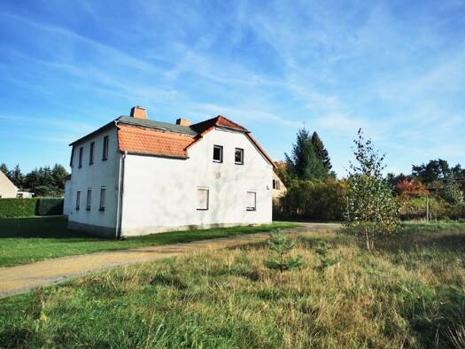 Mehrfamilienhaus zum Kauf 136.528 € 8 Zimmer 201 m² 2.576 m² Grundstück Bernsdorf Bernsdorf 02994