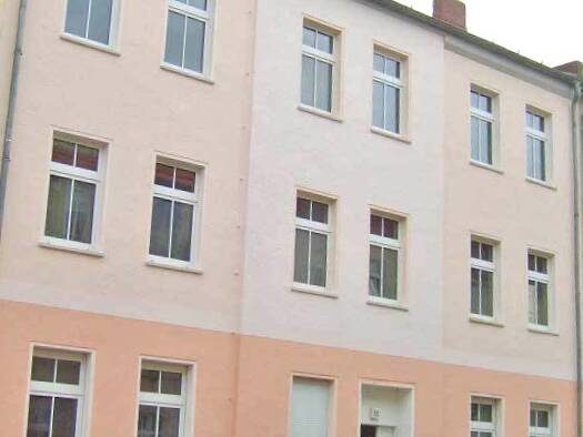 Wohnung zur Miete 450 € 3 Zimmer 68,3 m² 2. Geschoss frei ab sofort Alexandrastraße 23 Innenstadt Dessau-Roßlau 06844