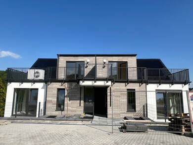 Wohnung zur Miete 999 € 3 Zimmer 76,9 m² EG Waldmannsweg 9 Neuklef Wiehl 51674