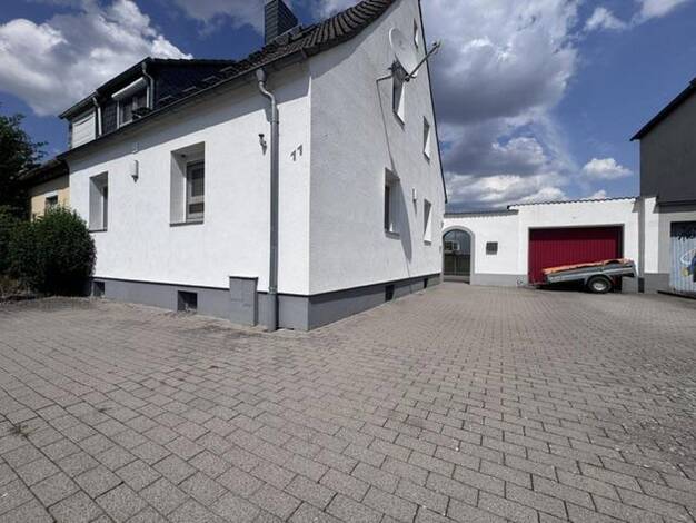 Doppelhaushälfte zum Kauf provisionsfrei 379.000 € 5 Zimmer 113 m² 567 m² Grundstück Stammheim Florstadt 61197
