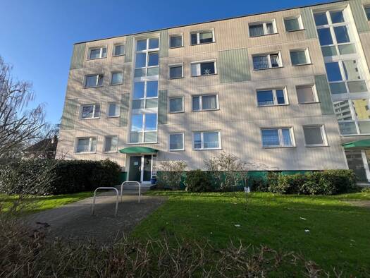 Wohnung zum Kauf 95.000 € 2 Zimmer 52,5 m² 5. Geschoss Buxtehude 21614