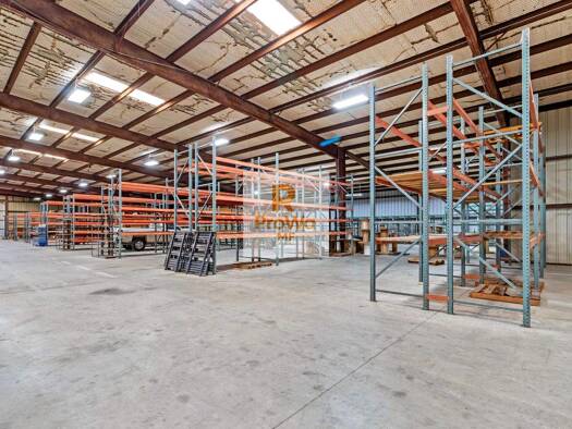 Lagerhalle zur Miete 3,90 € 2.700 m² Lagerfläche Bruchsal 76646