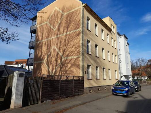 Mehrfamilienhaus zum Kauf als Kapitalanlage geeignet 400 m² 395 m² Grundstück Leumnitz Gera 07546