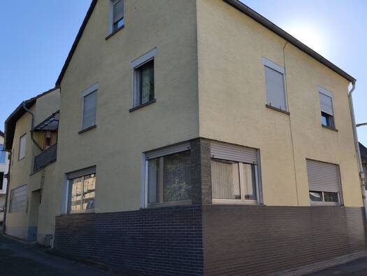 Haus zum Kauf 217.000 € 9 Zimmer 240 m² 221 m² Grundstück Horrweiler 55457