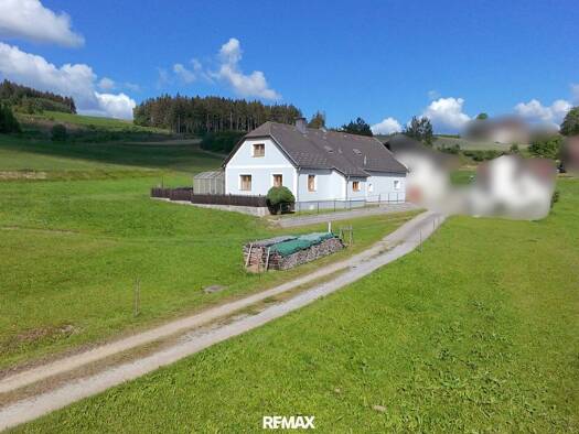 Haus zum Kauf 165.000 € 1.104 m² Grundstück Martinsberg 3664