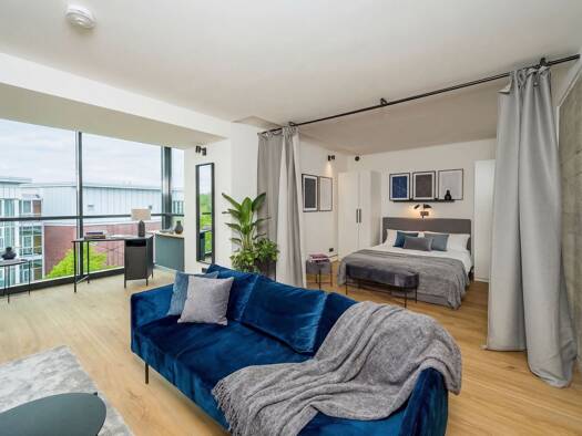 Wohnung zur Miete 1.800 € 2 Zimmer 79,2 m² frei ab sofort Barmbek-Nord Hamburg 22305