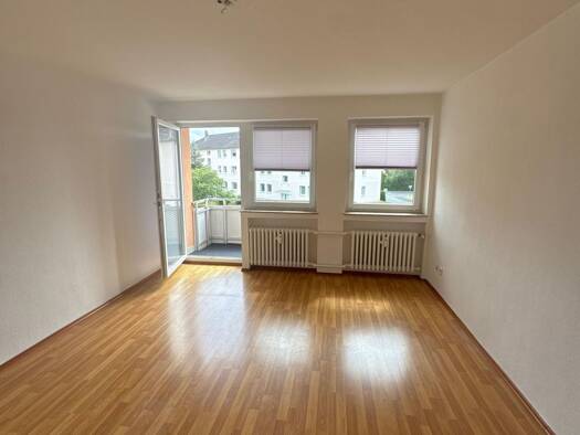 Wohnung zur Miete 490 € 3 Zimmer 70,3 m² 1. Geschoss frei ab sofort Schlehenweg 8 Eschwege 37269
