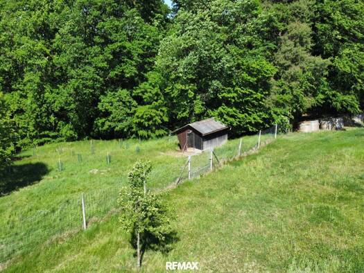 Land-/Forstwirtschaft zum Kauf 169.000 € 23.105 m² Grundstück Straden 8345