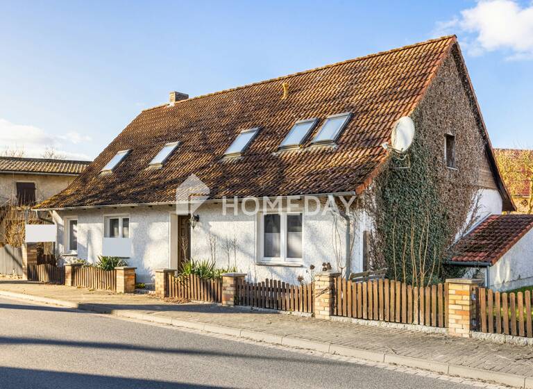 Einfamilienhaus zum Kauf 159.000 € 6 Zimmer 177 m²<br/>Wohnfläche 700 m²<br/>Grundstück Sewekow Sewekow 16909