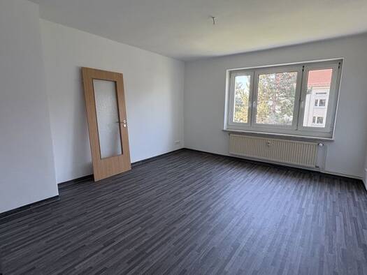 Wohnung zur Miete 460 € 3 Zimmer 59,5 m² 2. Geschoss frei ab sofort Rosa-Luxemburg-Ring 4 Bad Köstritz Bad Köstritz 07586