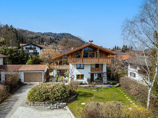 Haus zum Kauf 2.100.000 € 9 Zimmer 360 m² 894 m² Grundstück Bad Feilnbach 83075