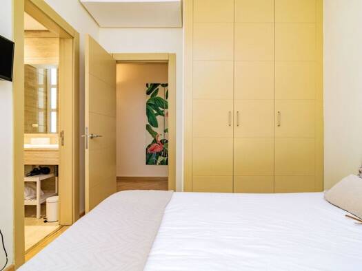 Wohnung zur Miete 700 € 3 Zimmer 100 m² 2. Geschoss frei ab sofort Göttingen Göttingen 37073