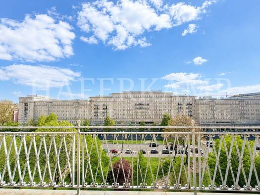 Wohnung zum Kauf 480.000 € 2,5 Zimmer 66 m² 6. Geschoss Friedrichshain Berlin 10243