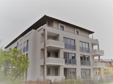 Wohnung zur Miete 880 € 3 Zimmer 85 m² 1. Geschoss frei ab 01.04.2025 Bahnhofstr. 57a Deggendorf Deggendorf 94469