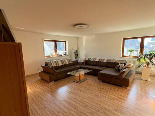 Terrassenwohnung zur Miete 1.130 € 4 Zimmer 125 m² Geschoss EG/3 frei ab 01.04.2026 Kohlenplatte 10 Hetzles 91077