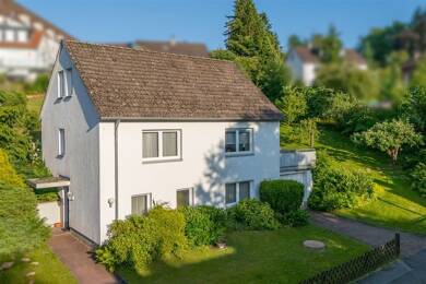 Einfamilienhaus zum Kauf 155.000 € 7 Zimmer 145,8 m² 898 m² Grundstück frei ab sofort Bad Gandersheim Bad Gandersheim 37581