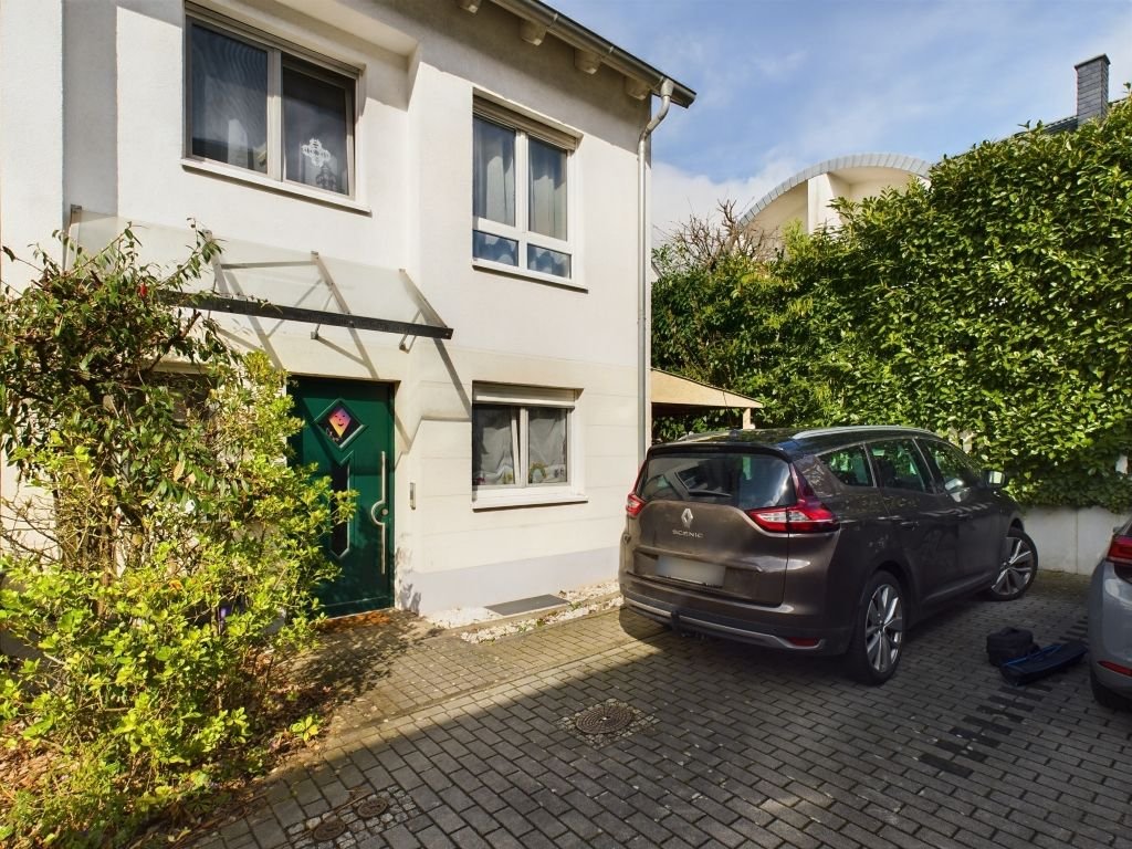 Reihenendhaus zur Miete 2.450 € 4 Zimmer 134 m²<br/>Wohnfläche 227 m²<br/>Grundstück Liederbach Liederbach am Taunus 65835