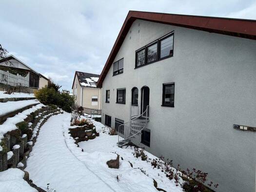 Wohnung zur Miete 720 € 2,5 Zimmer 80 m² frei ab 01.03.2026 Erbach 89155