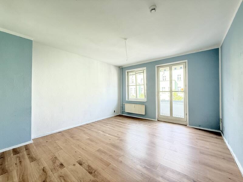 Property thumbnail 2