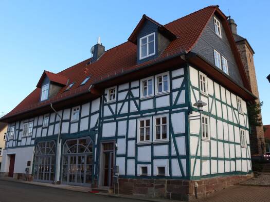 Einfamilienhaus zum Kauf 688.675 € 12 Zimmer 411 m² 428 m² Grundstück Istha Wolfhagen 34466